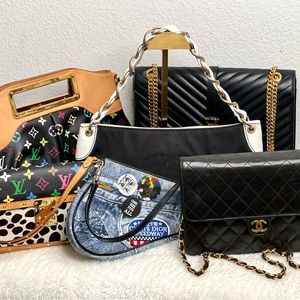 💝 HAPPY WEEKEND, EVERYONE! DON’T MISS TONIGHT’S LIVE!